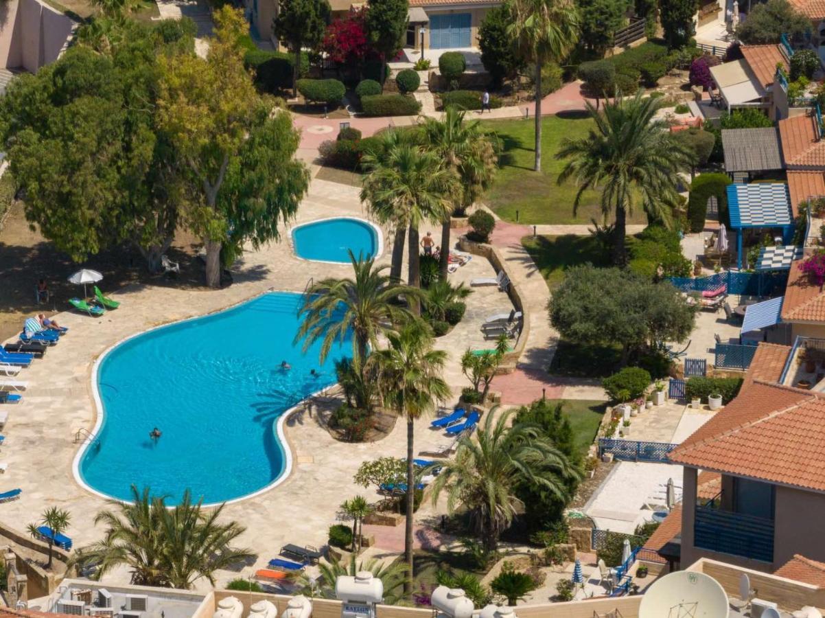 Kings Palace Indigo 109 Paphos Exterior foto